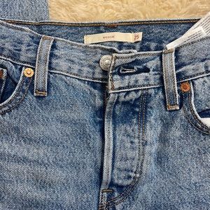 Levi’s Wedgie Size 25 blue jeans
